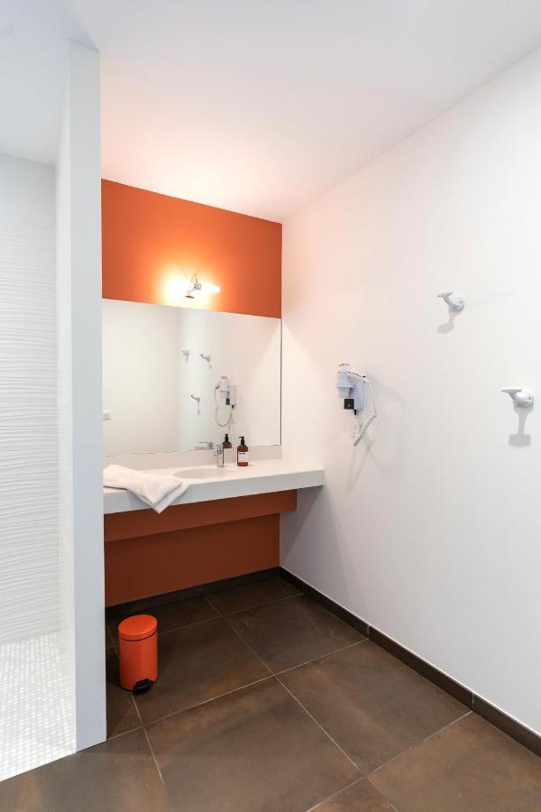 Hotel Le 25 Andernos-les-Bains Exterior photo